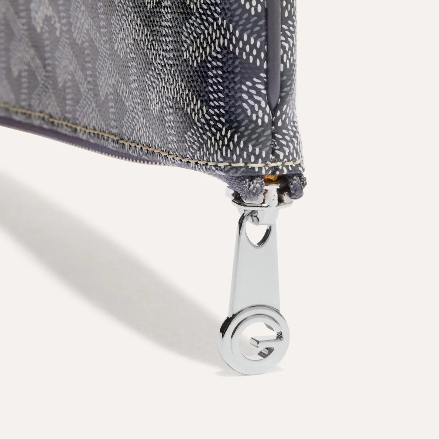 GOYARD | תיק קלאץ׳